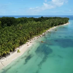 Zapatilla Island, Bastimentos Island, Panama